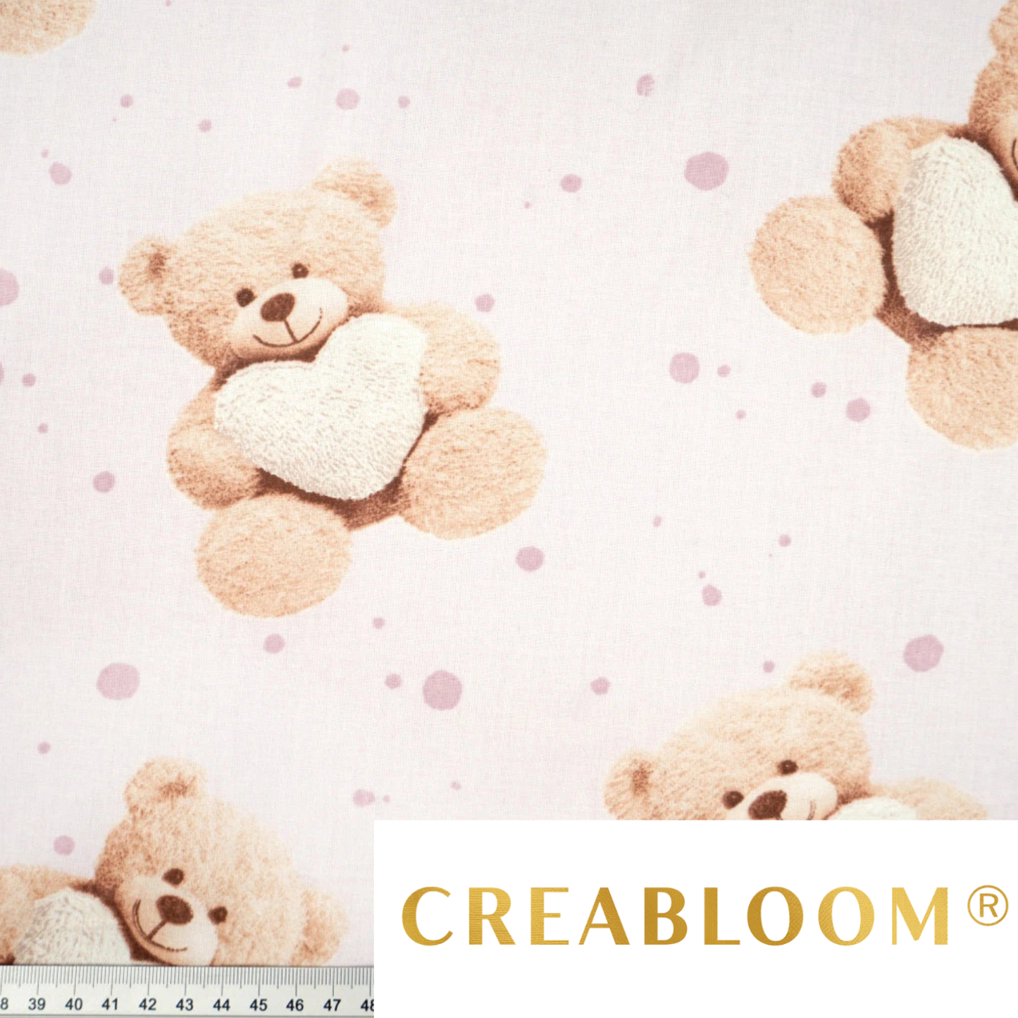 Tissu coton Motif oursons avec cœurs fond rose clair