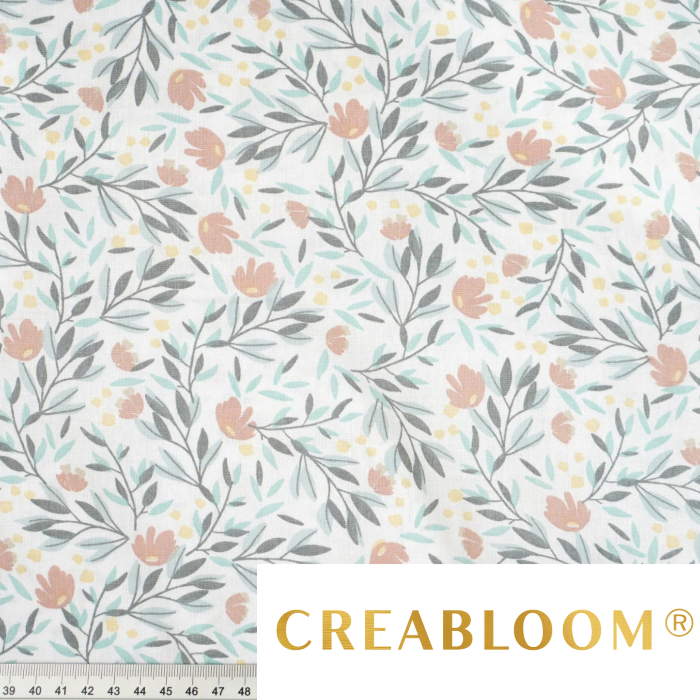 Tela de algodón con estampado floral